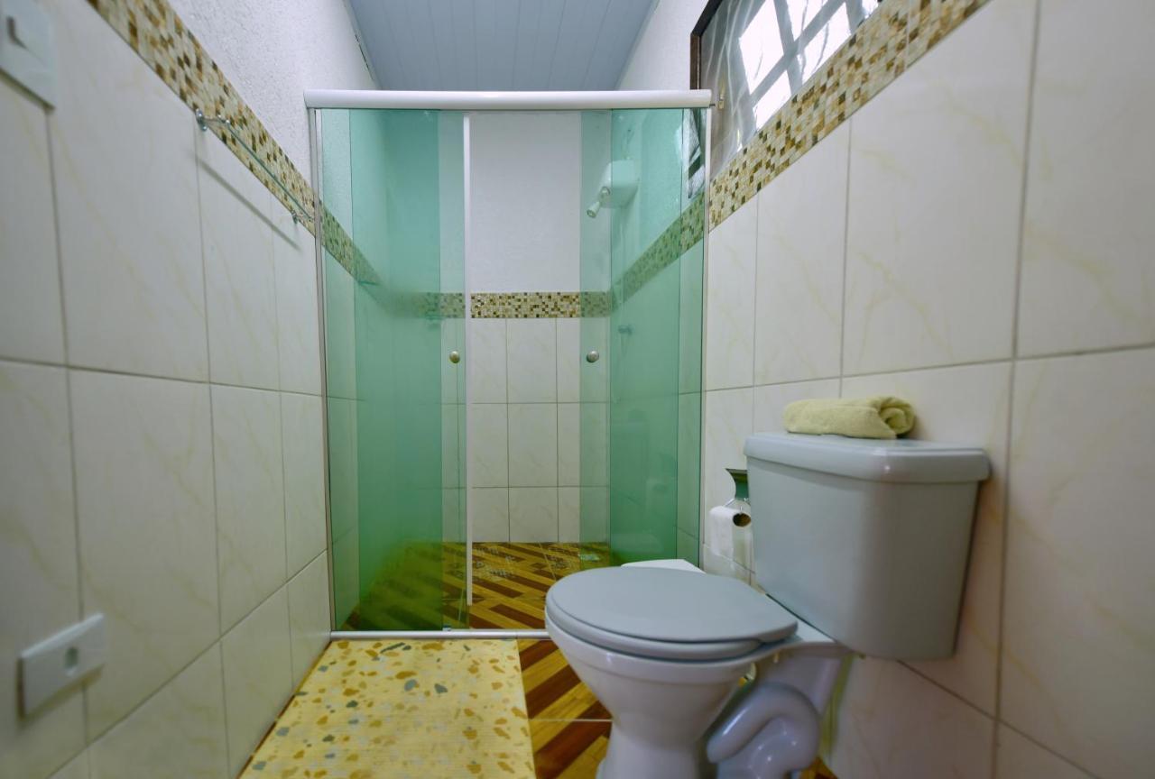 Casa A Beira Do Rio Jaguareguava Na Mata Atlantica Em Bertioga Sp Villa Exterior photo